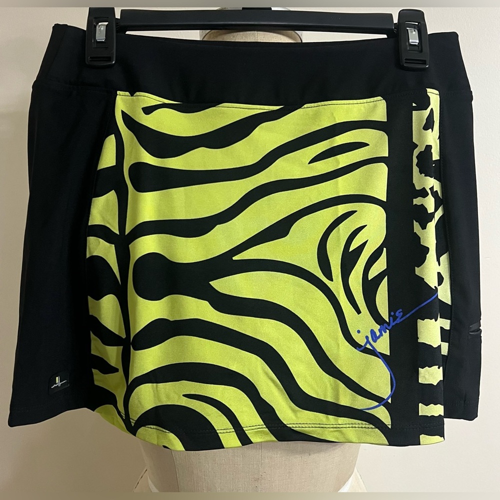 Actif By Jamie Sadock Neon/Black Skirt w/Short Lining Size Medium